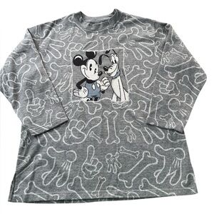 EUC Disney Catalog Gray Mickey & Pluto Crewneck Sweatshirt Sweater